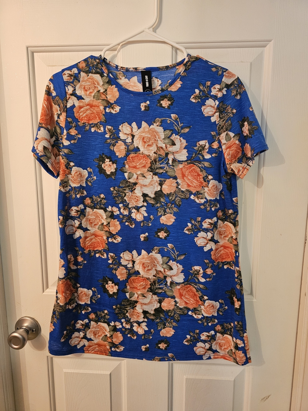 Agnes & Dora Blue Floral Tee with Peach Roses